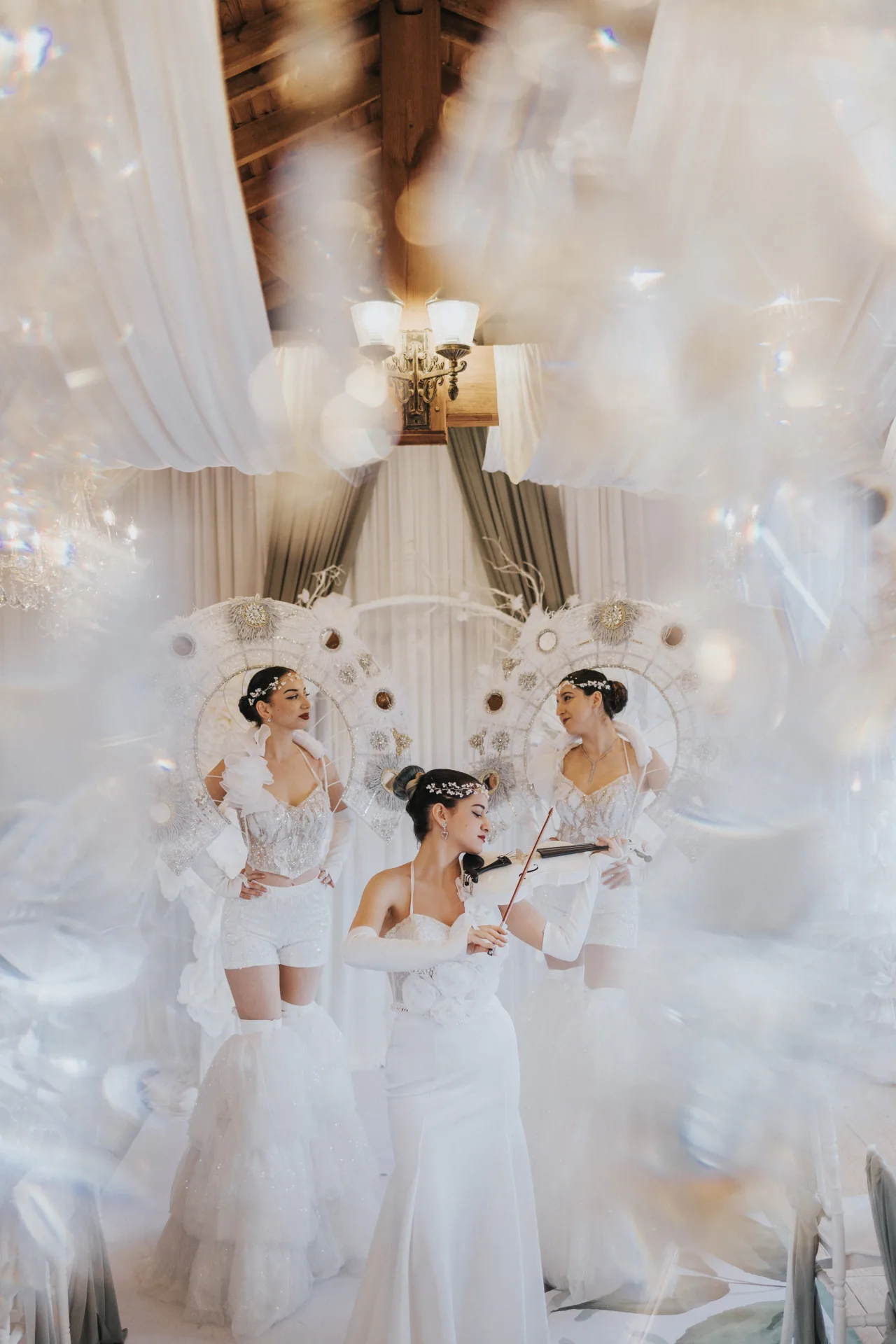 White Mirror — 3